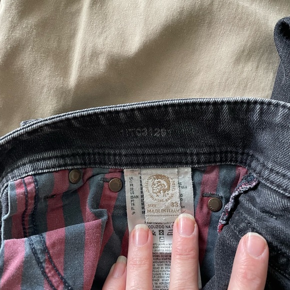 Men’s Diesel Size 32 Jeans - Picture 3 of 4